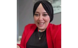 Girişimcilik ve Sosyal Medya Fenomenliği: Esra Dağdelen’in Hikayesi